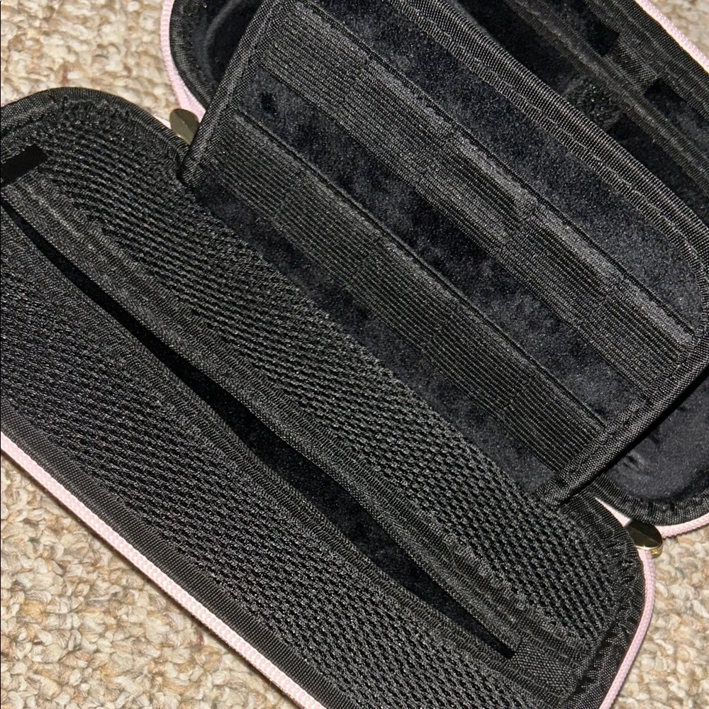 Hello Kitty SWITCH case - Picture 5 of 5